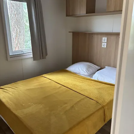 Mobilhome 2 6 Pers Bien Equipe *